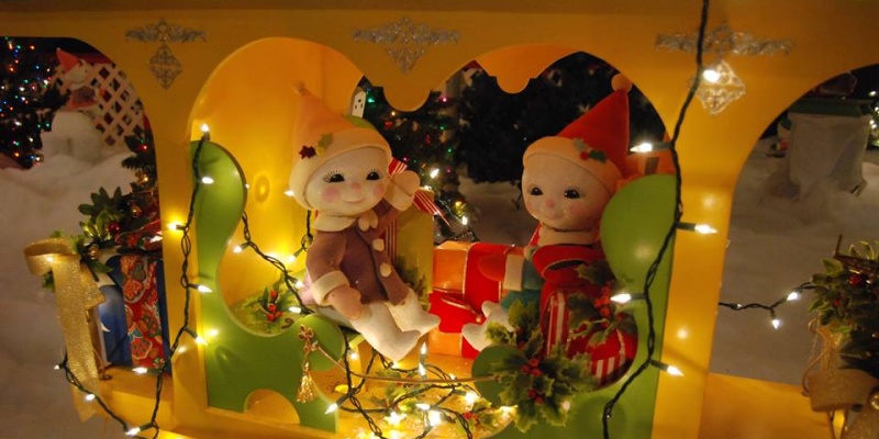 Holiday Memories: Prange's Christmas Window